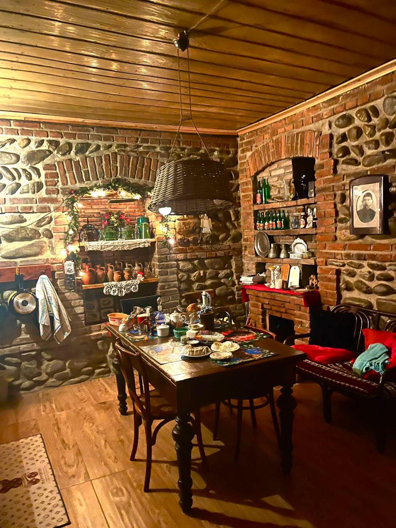 Dzveli Galavani -Old Wall Телави Екстериор снимка