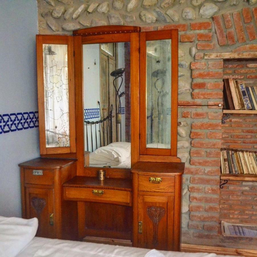 Dzveli Galavani -Old Wall Телави Екстериор снимка